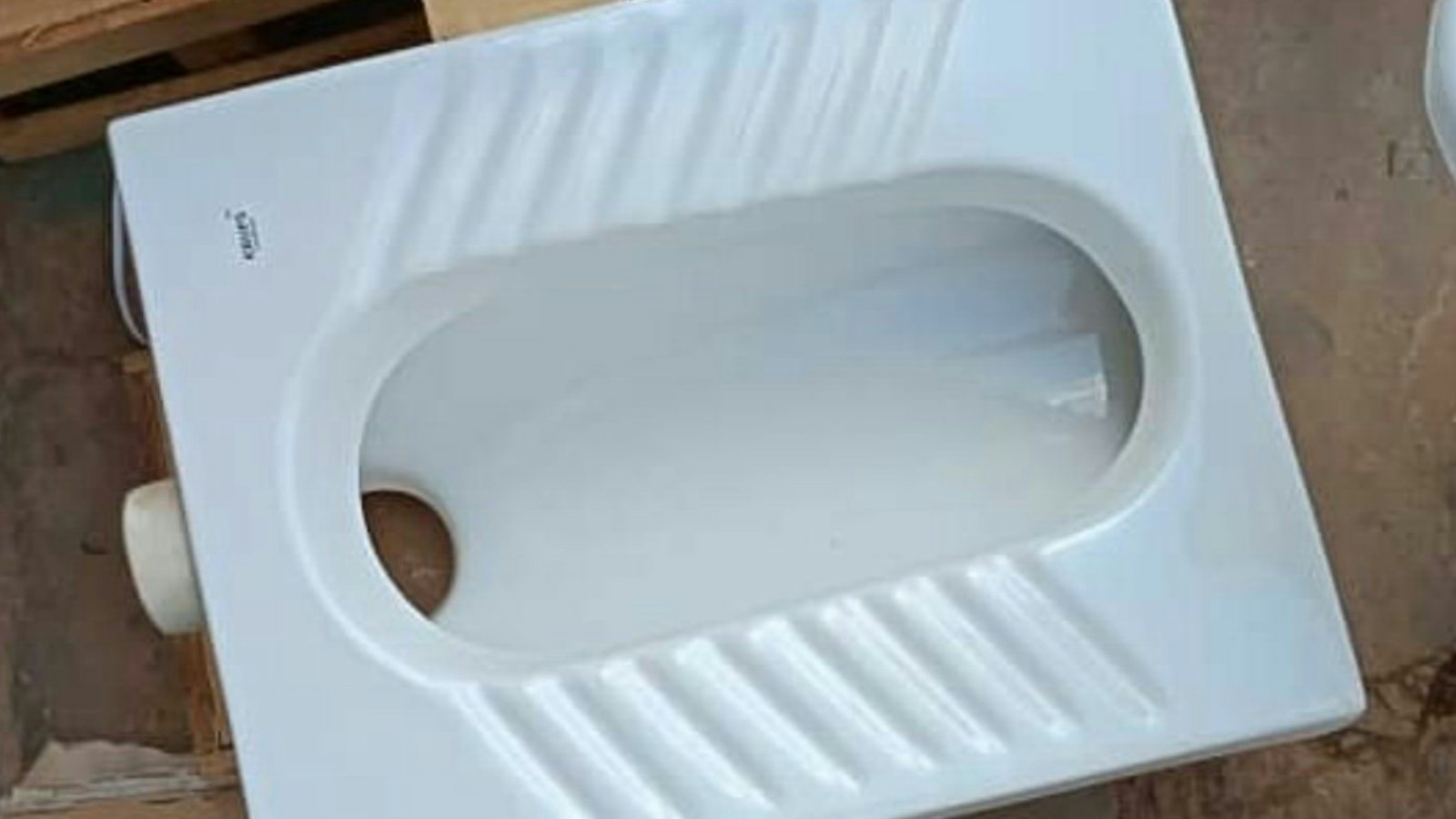 Generic Squatting Pan