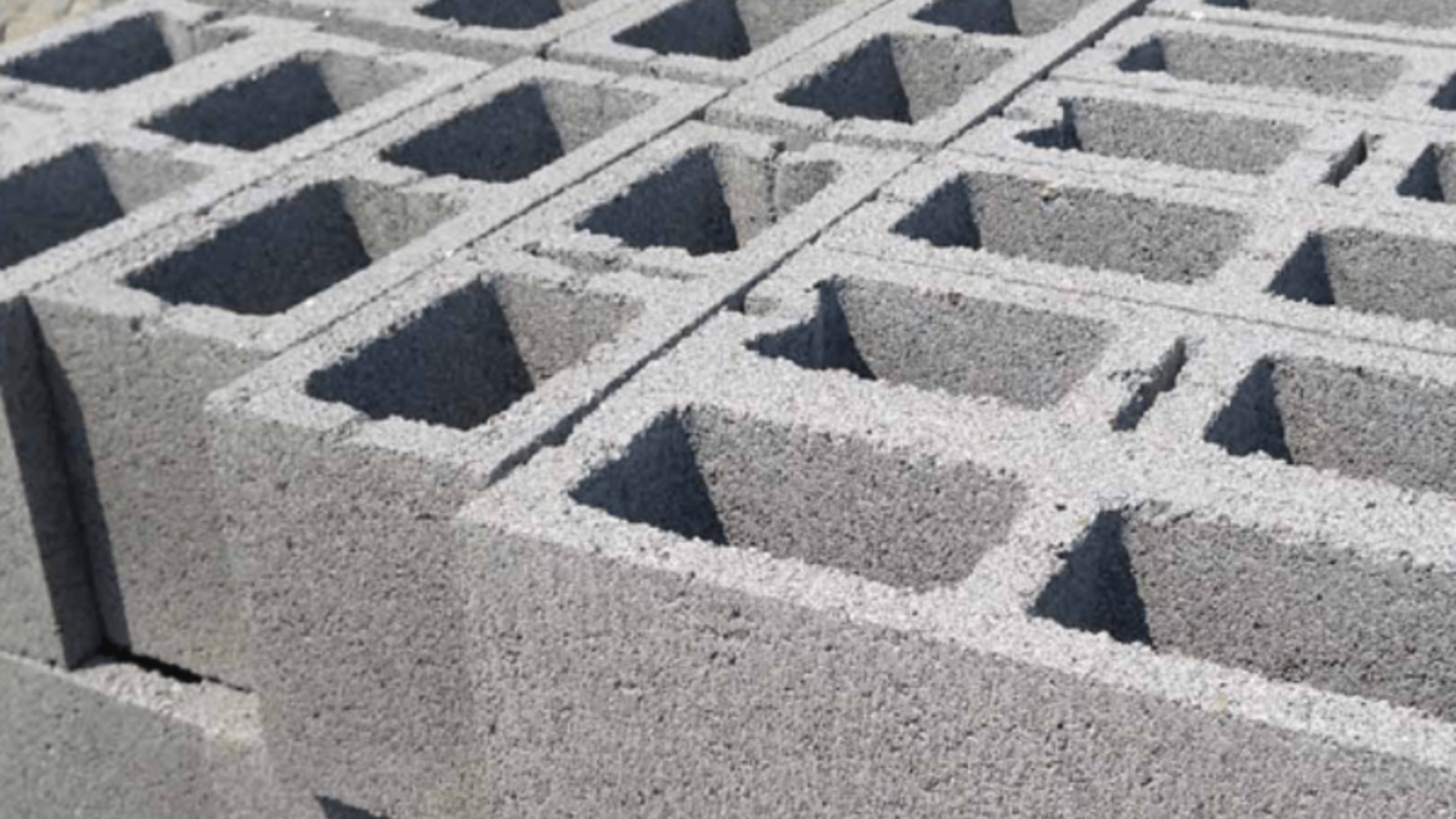Machine Pressed Hollow Block