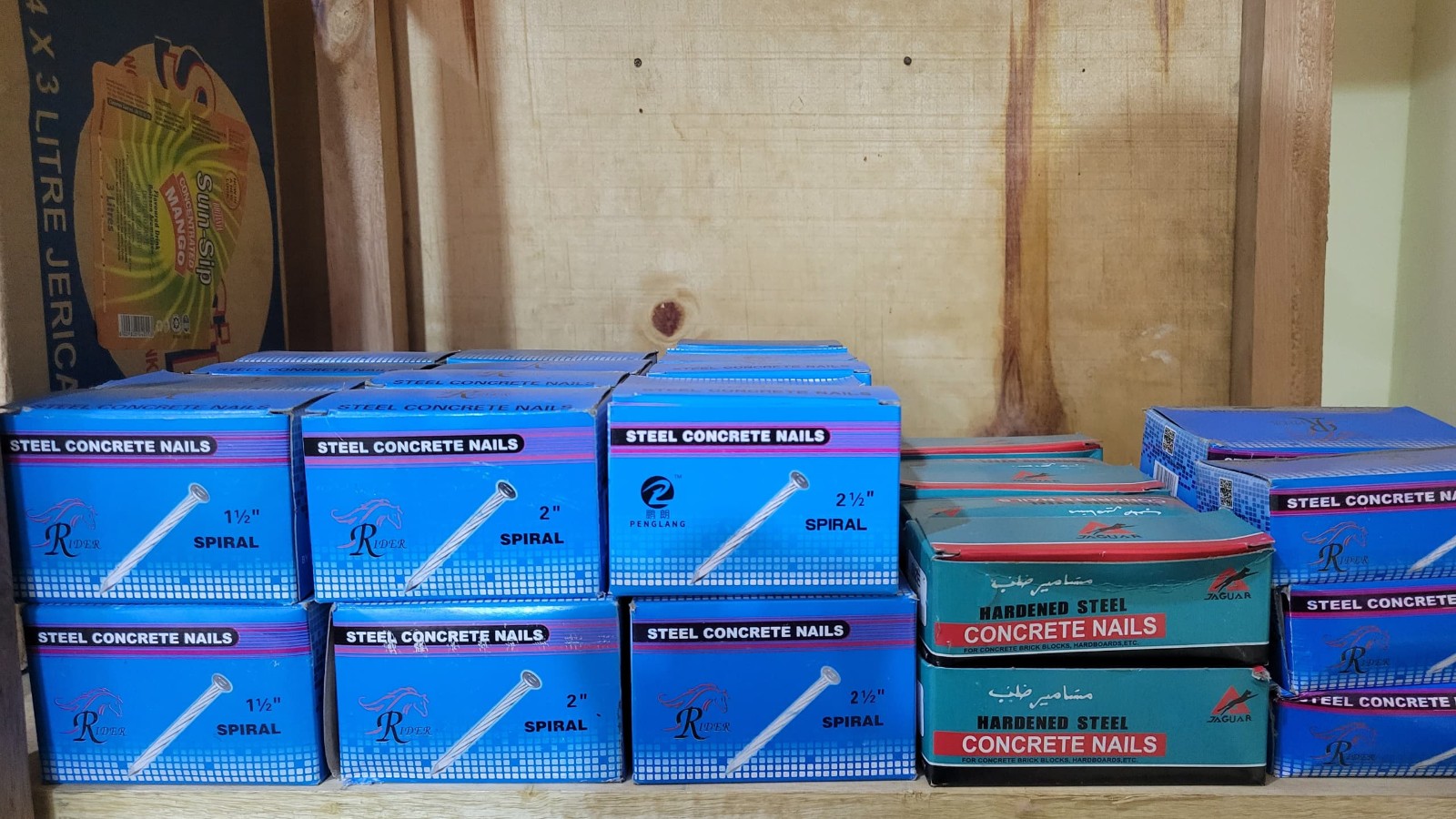 STEEL CONCRETE NIALS