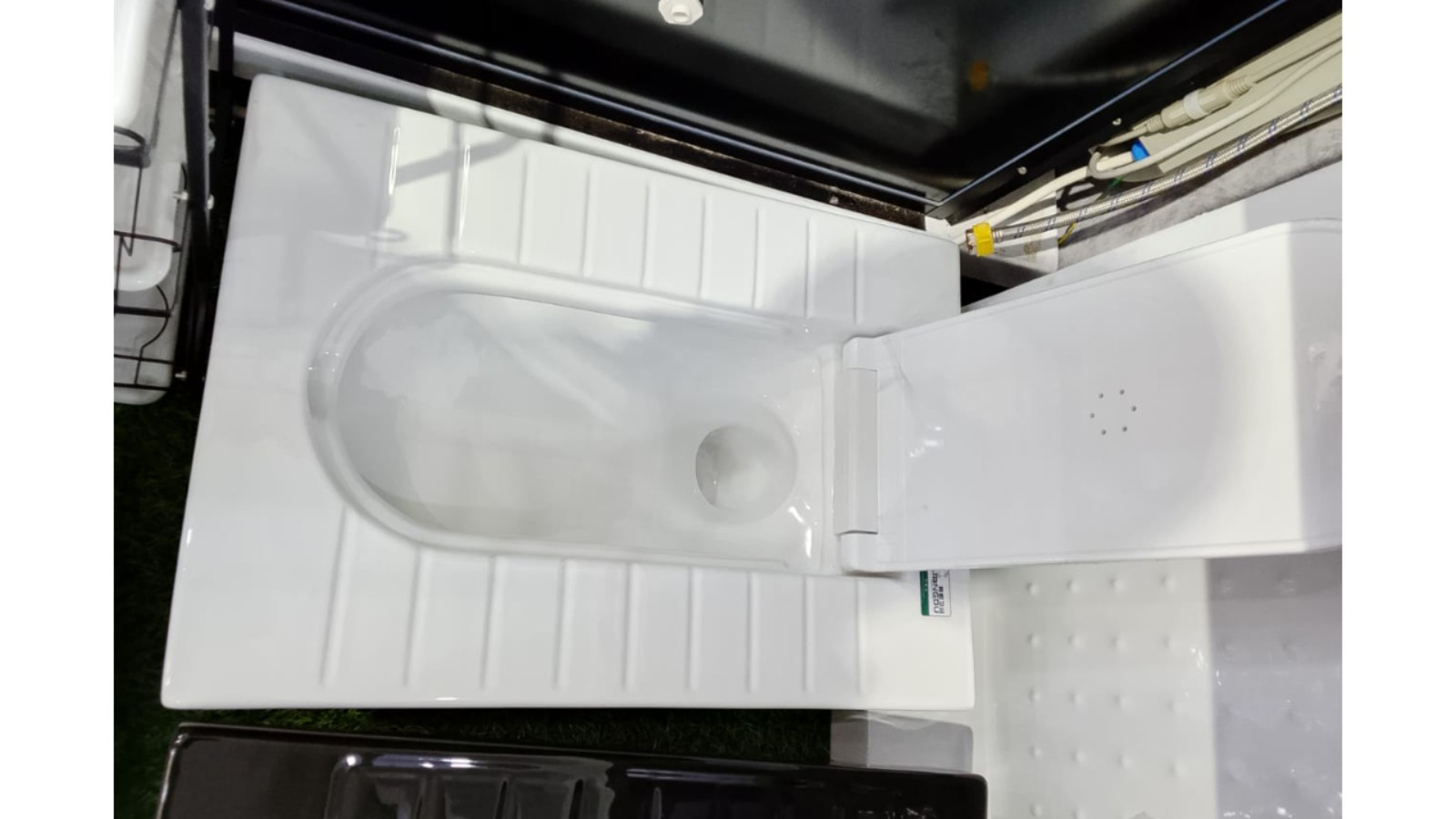 WHITE LIAGDU COVER squatting toilet - Image 2