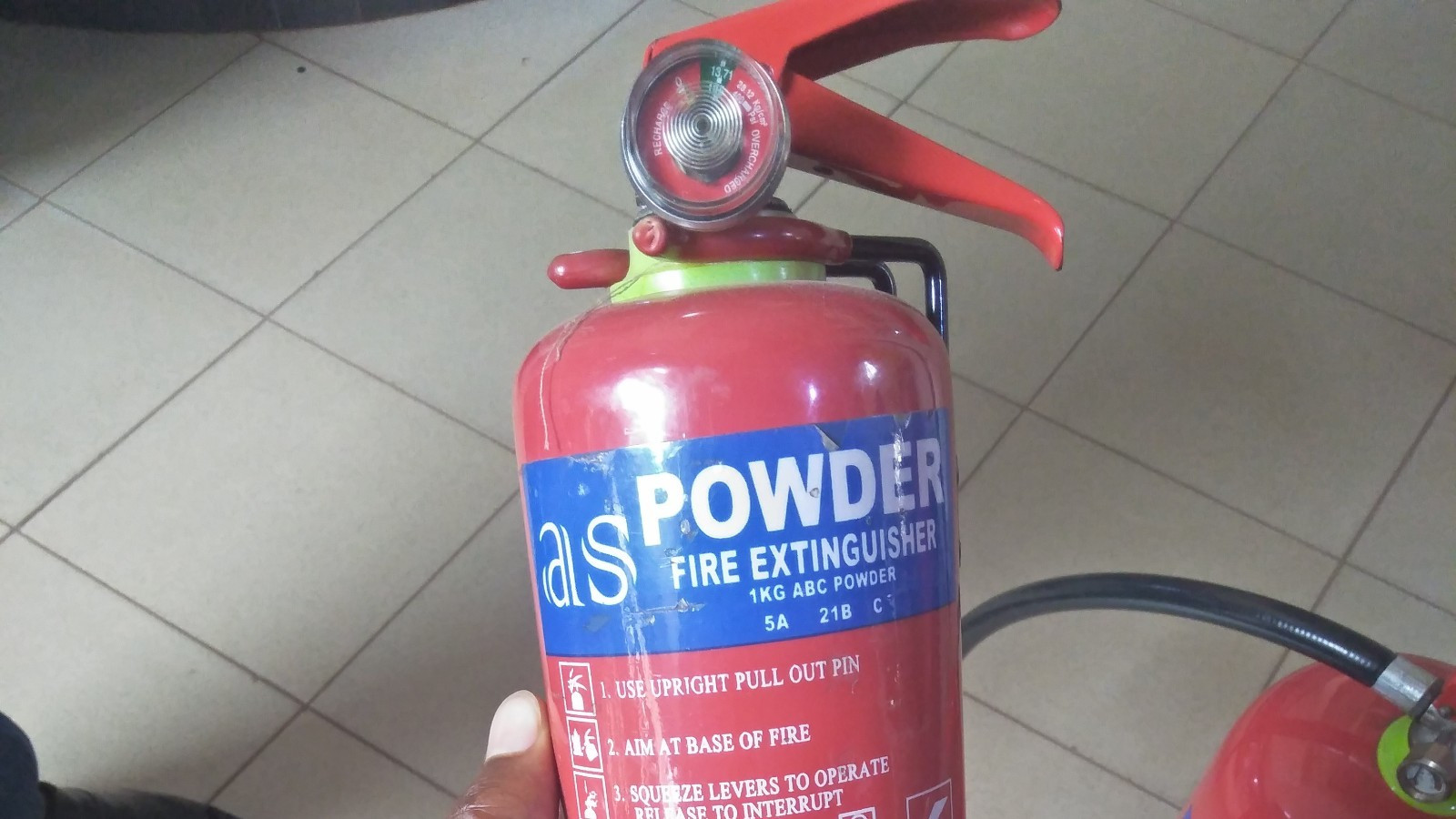 Powder Fire extinguisher unit - Image 2