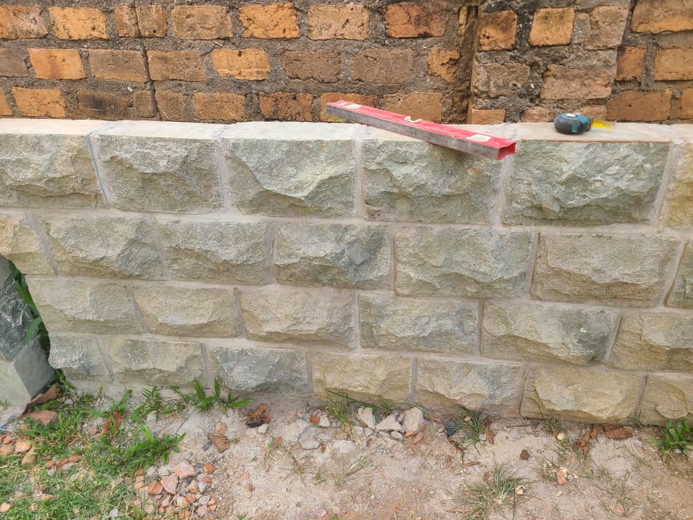 Stone building blocks