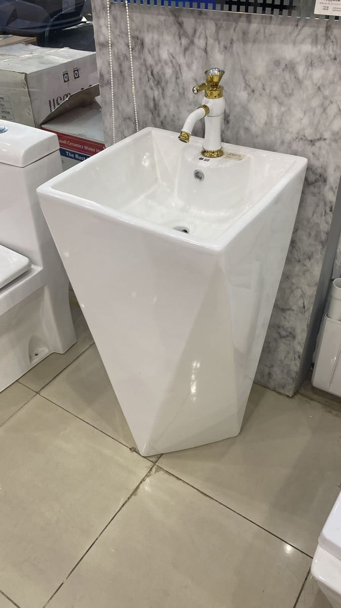 Ceramic Duravit handwash Basin